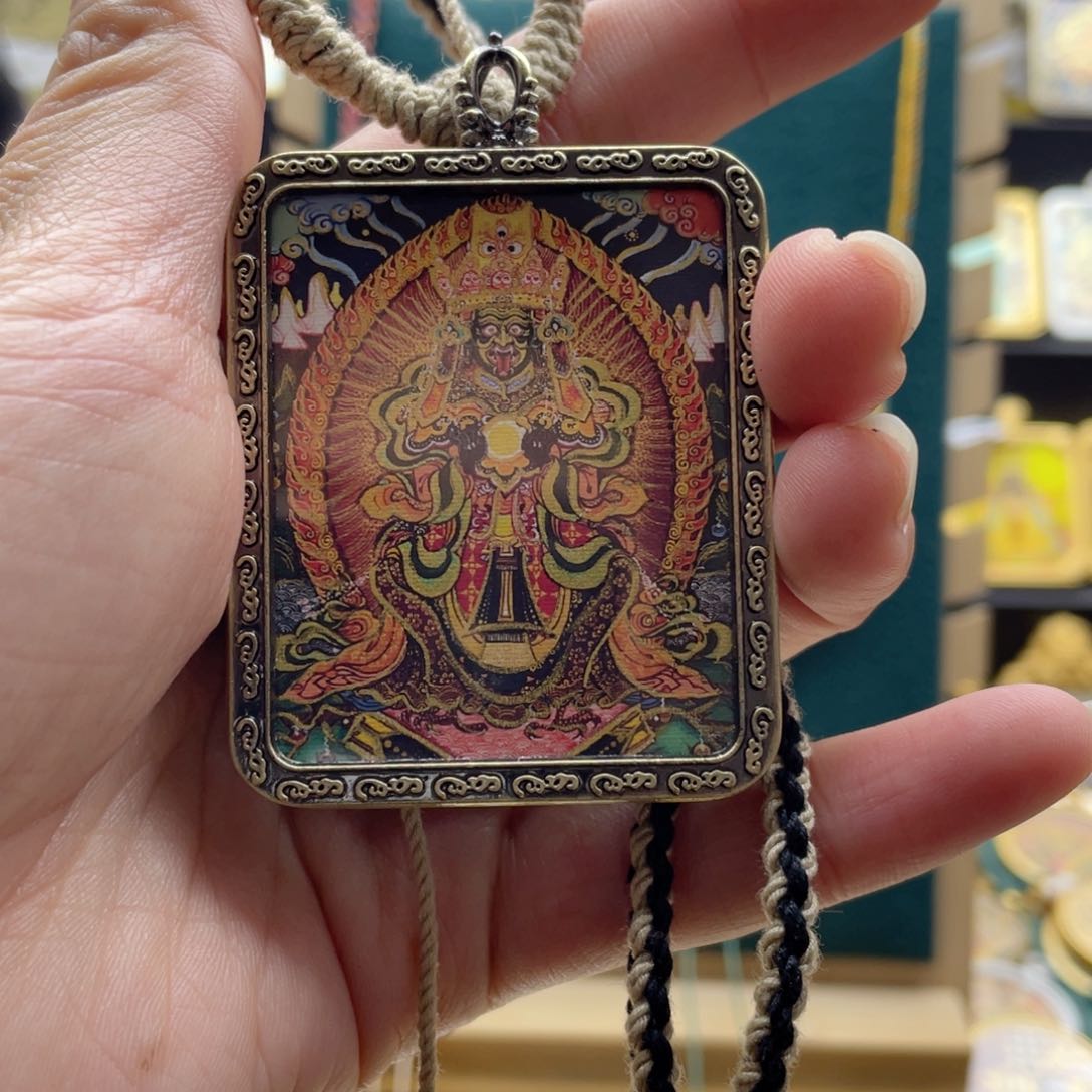 吊坠⁽****༄唐卡等多种形式的艺术