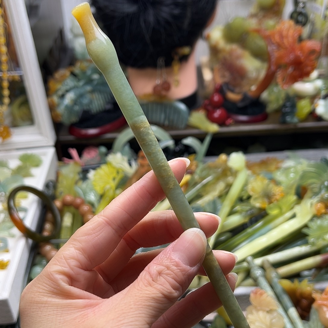 蛇纹石玉发饰合金