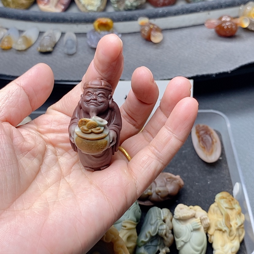 【闪购商品】定制石英质玉吊坠未镶嵌