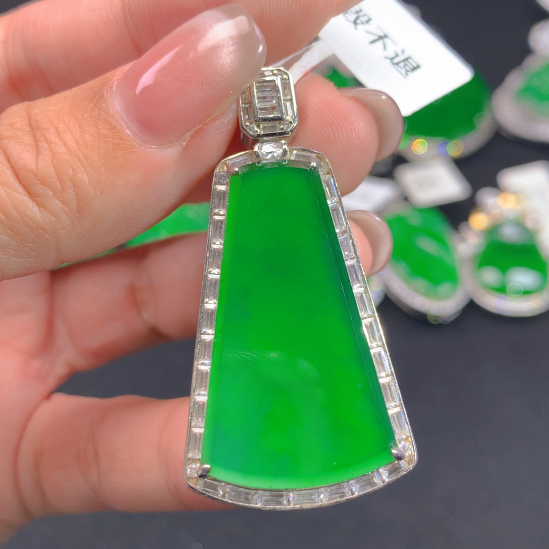 翡翠颈饰银S925镶嵌1111111111