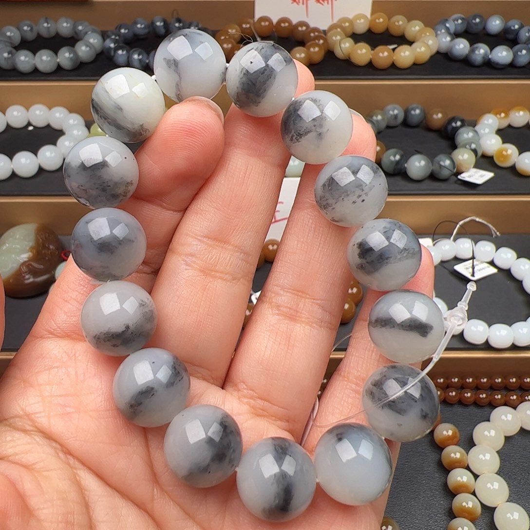 和田玉未镶嵌手链新疆籽青花卡14