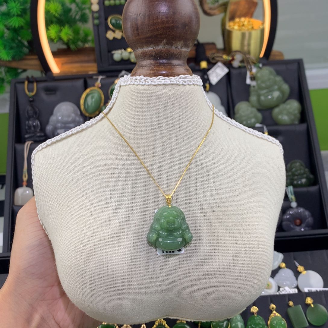 和田玉（碧玉）18K金镶嵌吊坠(赠链)