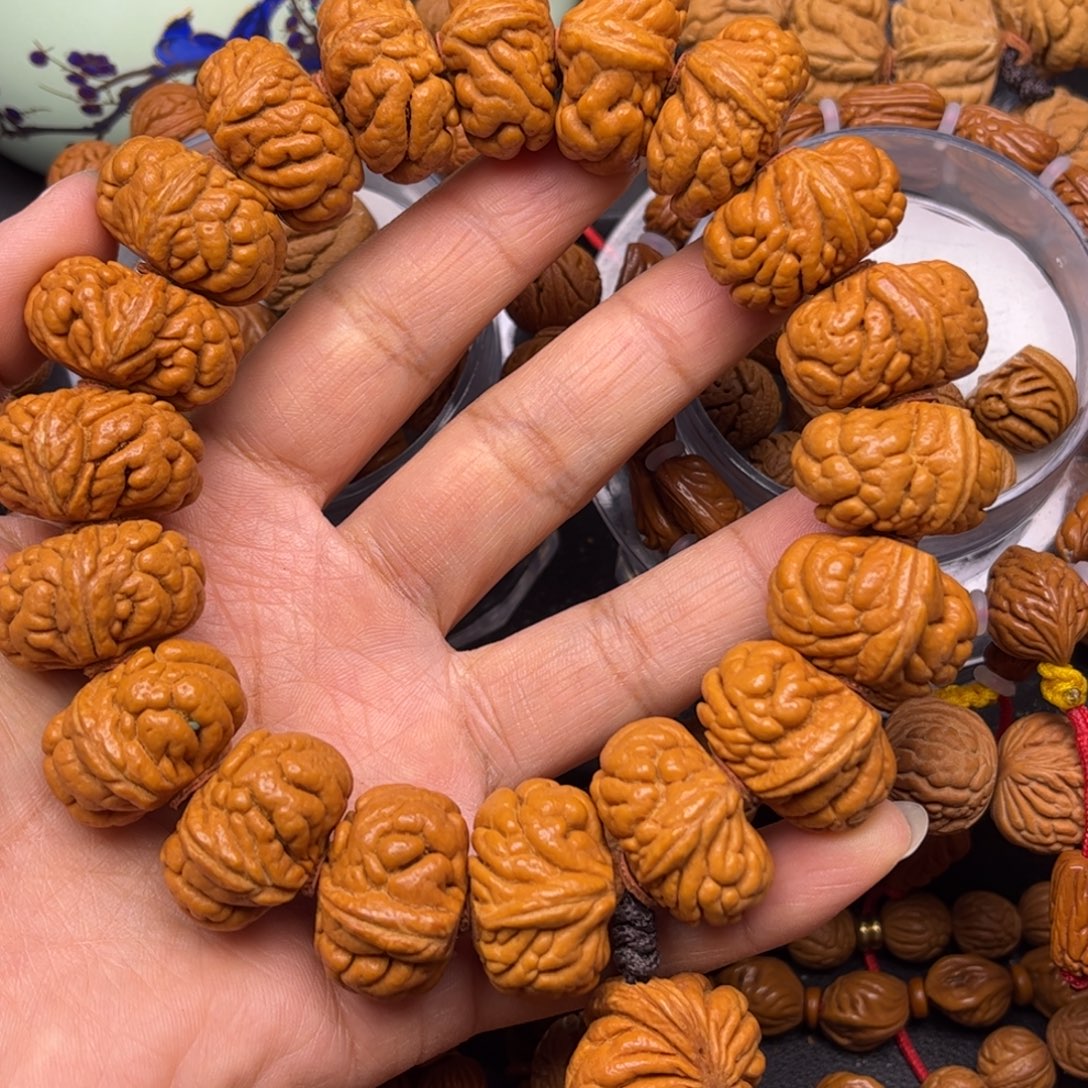 无***龙桃核吊坠龙纹桃核