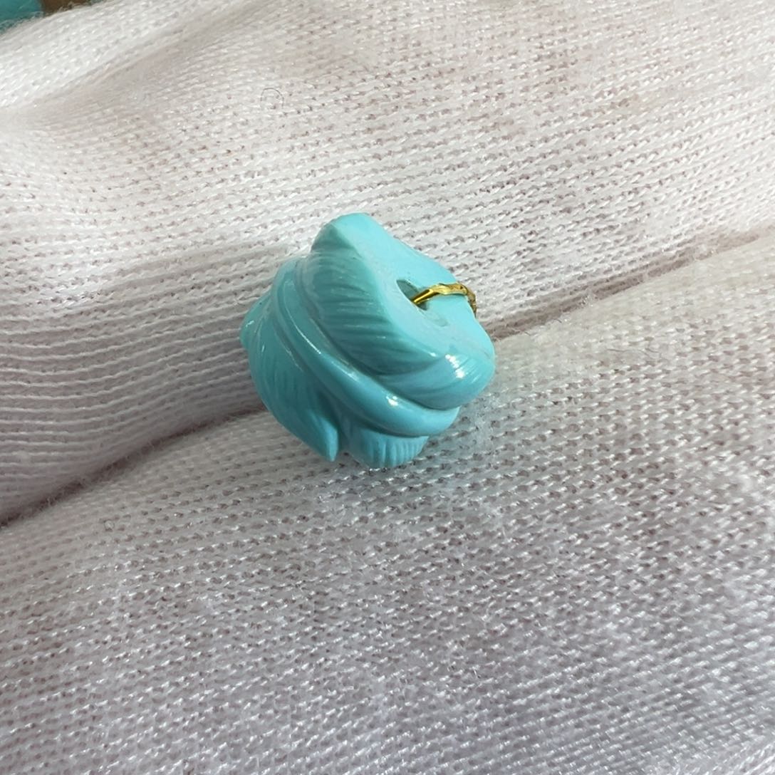 绿松石配饰未镶嵌