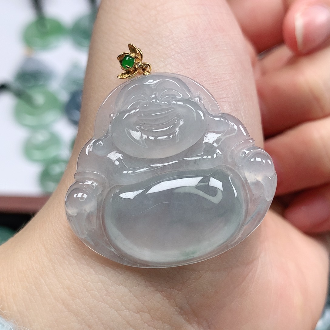 翡翠颈饰18K金镶嵌佛