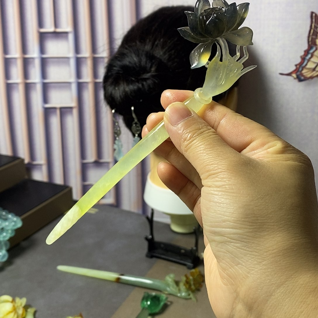 岫玉岫玉发簪未镶嵌白****.