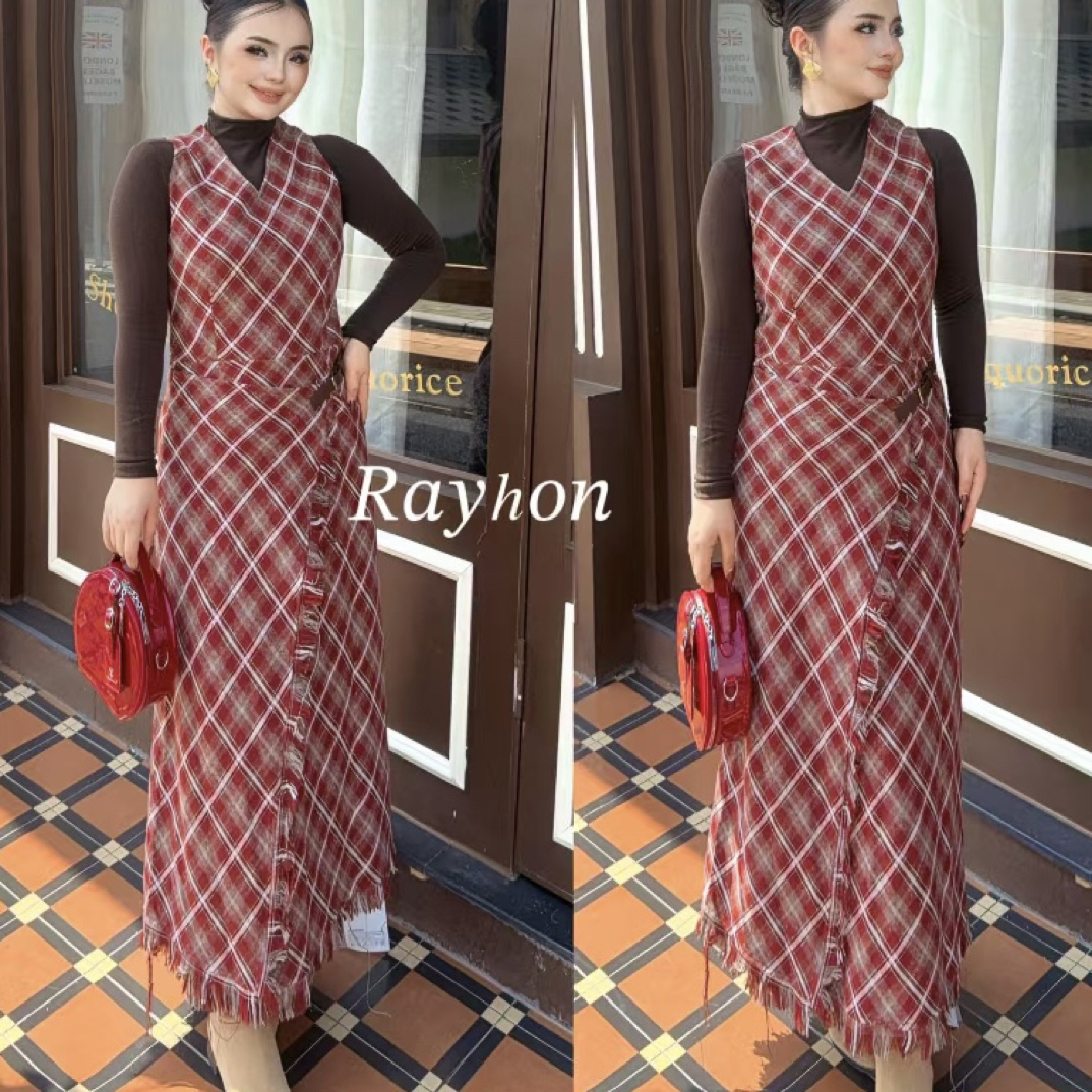  S 新款两件套修身显瘦格纹背心连衣裙展现复古气质