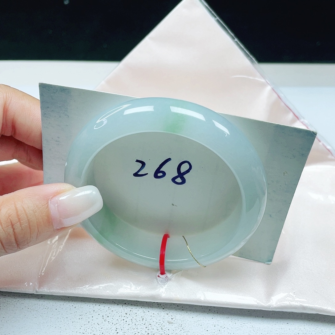 翡翠未镶嵌手镯 正圈52+
