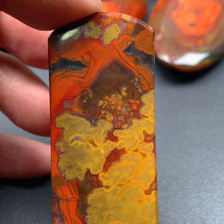 玛瑙/玉髓颈饰未镶嵌心***闲