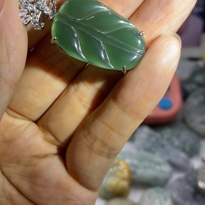 三***货翡翠未镶嵌吊坠(不含链)2931