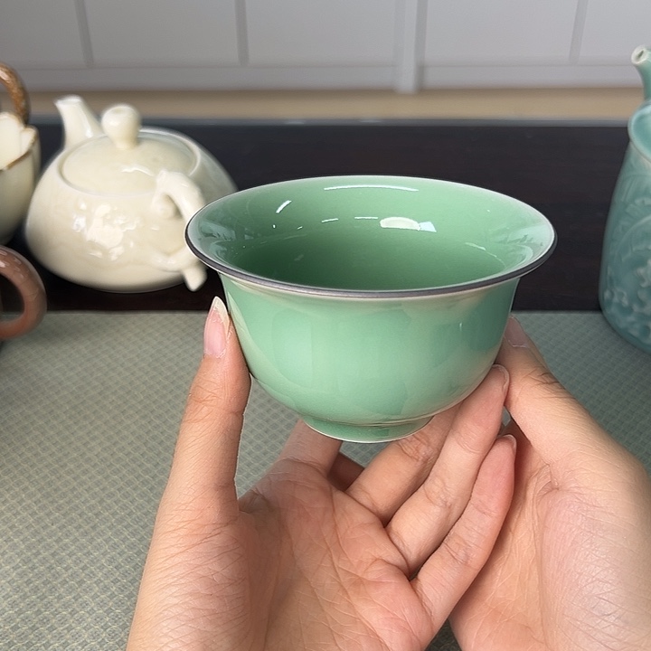 龙泉云间青瓷小米茶器