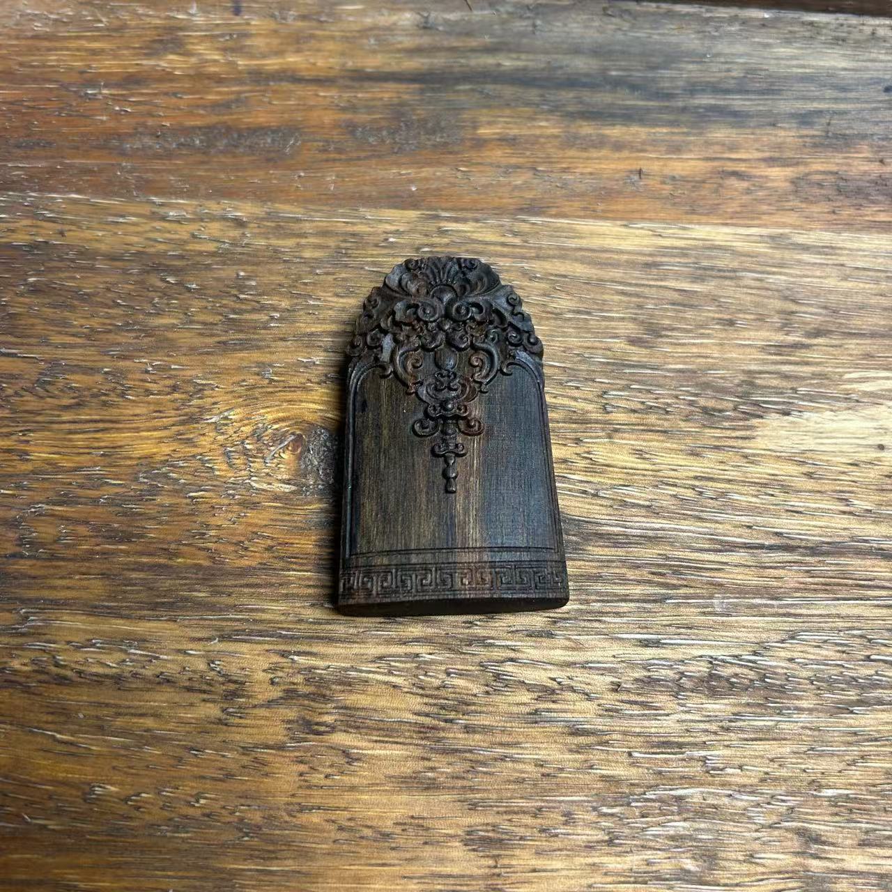 6#仓库-LS-FSP30224无事牌沉香木吊坠/多样性发货