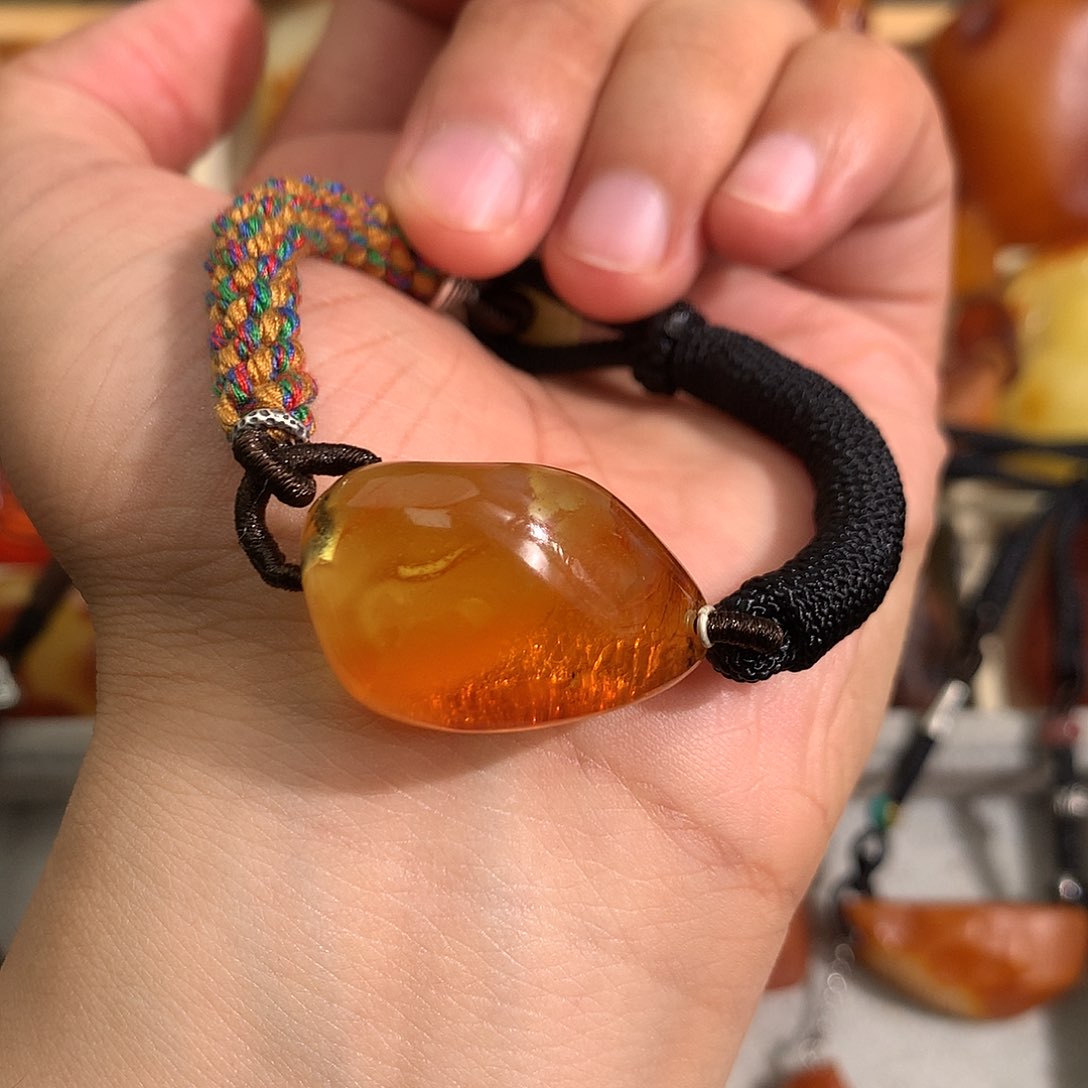 蜜蜡裸石未镶嵌你