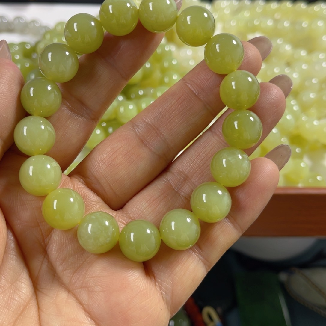 未镶嵌手链和田玉