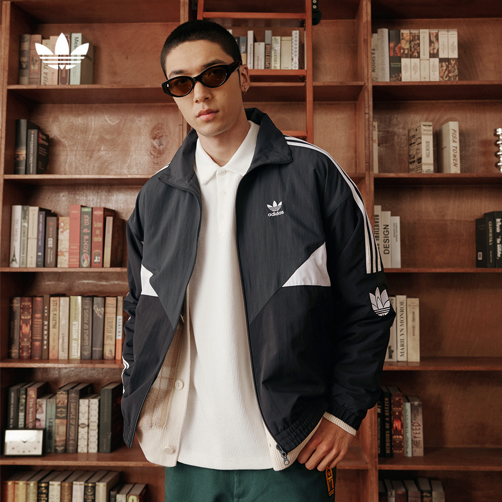 双旦礼遇阿迪达斯三叶草 经典宽松运动夹克外套男女款秋冬 KC3114
