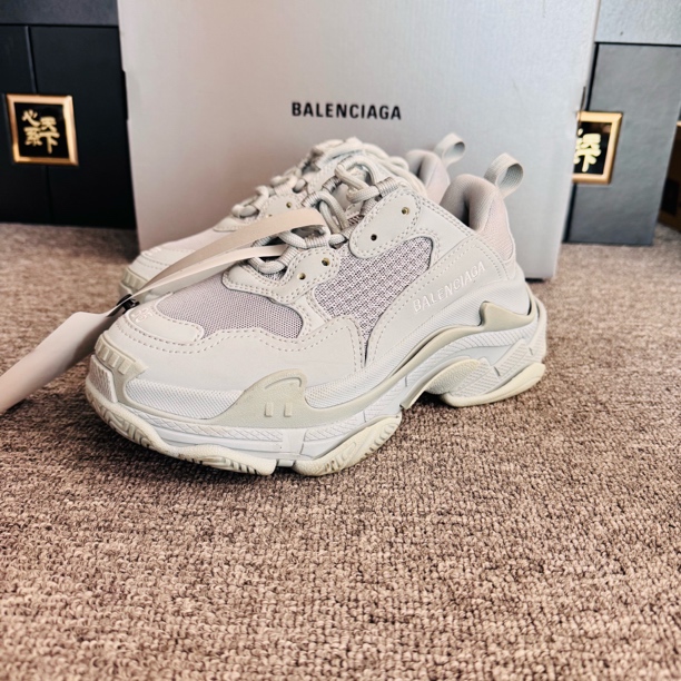 95新 Balenciaga/巴黎世家 雾霾蓝老爹鞋35码ysc3201