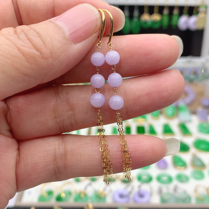 翡翠18K金镶嵌耳饰的