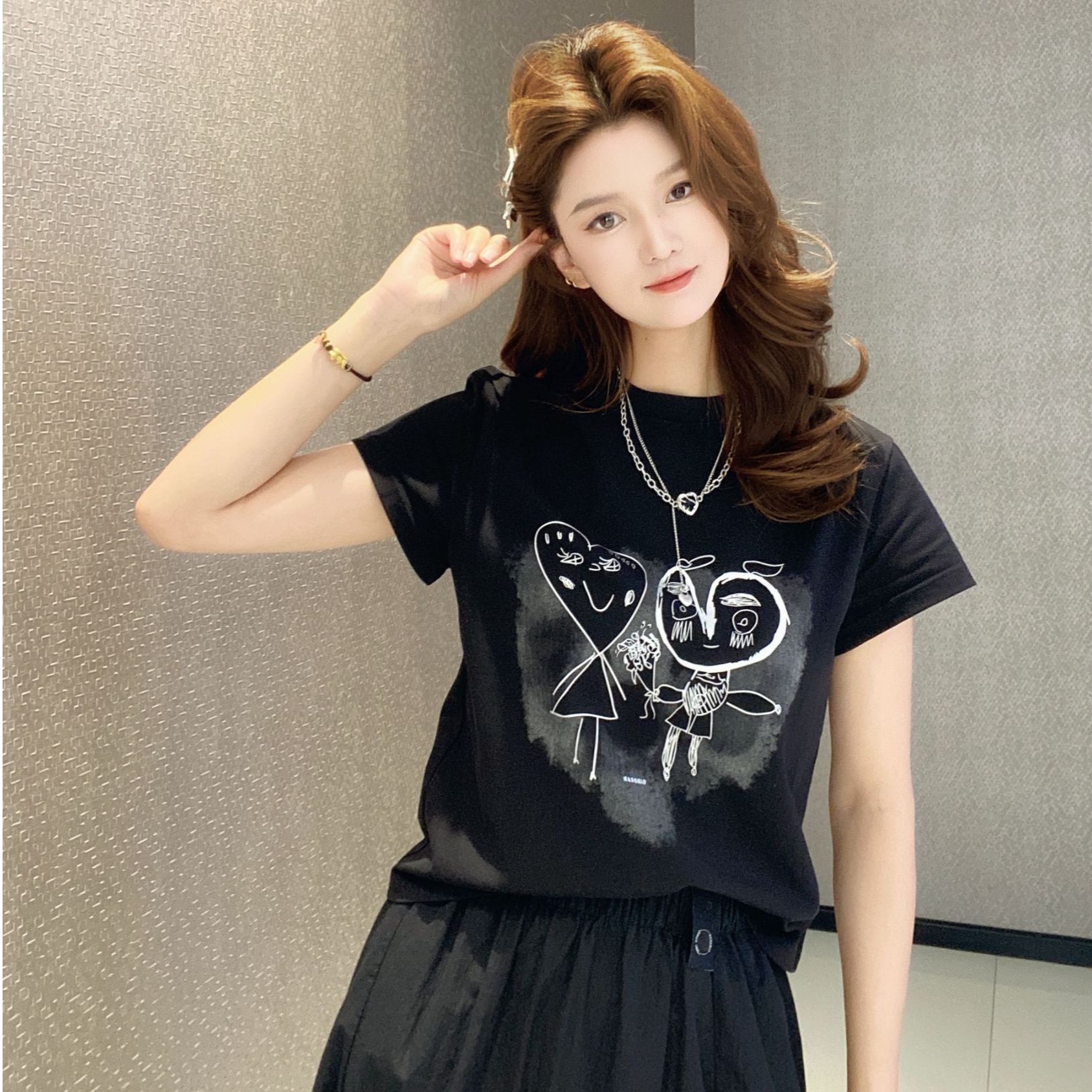 GIRDEAR/哥弟夏季新款青春休闲百搭显瘦圆领涂鸦小飞袖T恤1300996