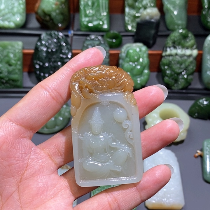 和田玉未镶嵌挂件