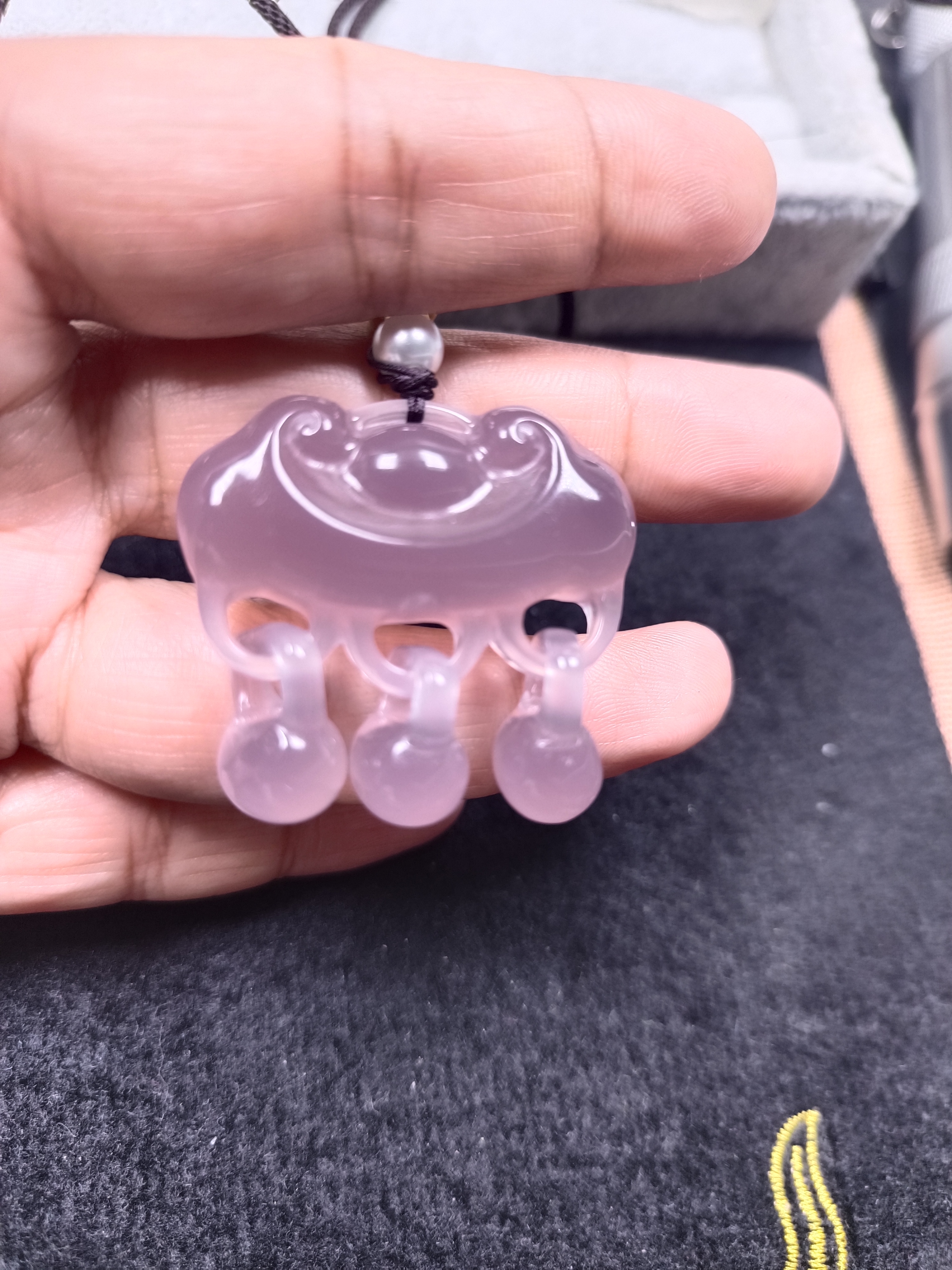 天然玛瑙如意平安锁