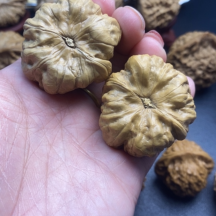 文玩核桃吊坠哇40