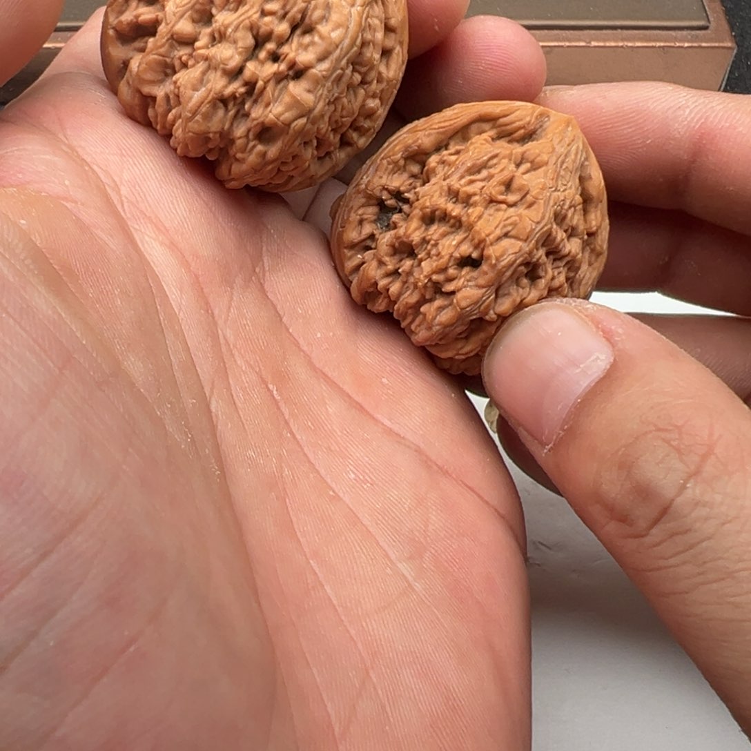 文玩核桃把件虎头王40