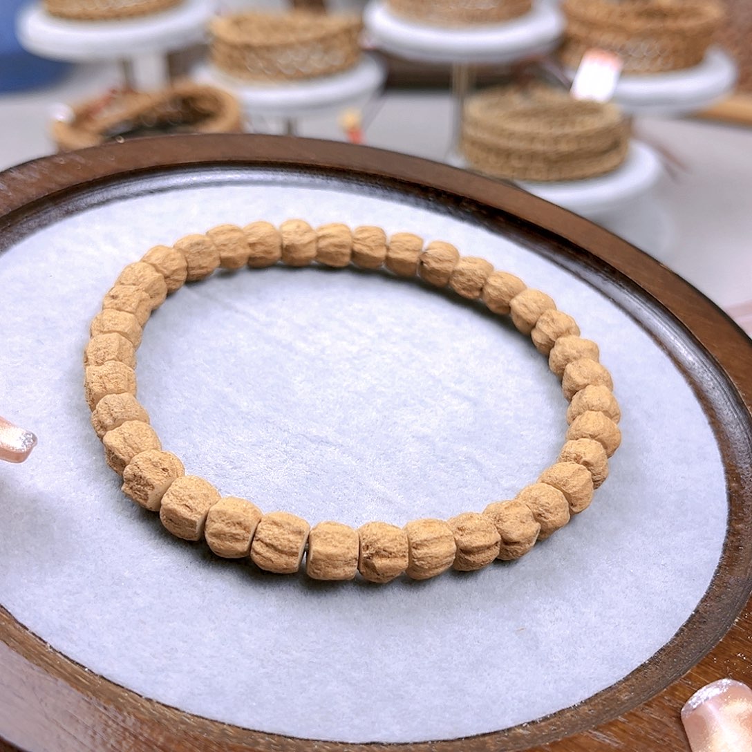 柏香籽/百香籽吊坠