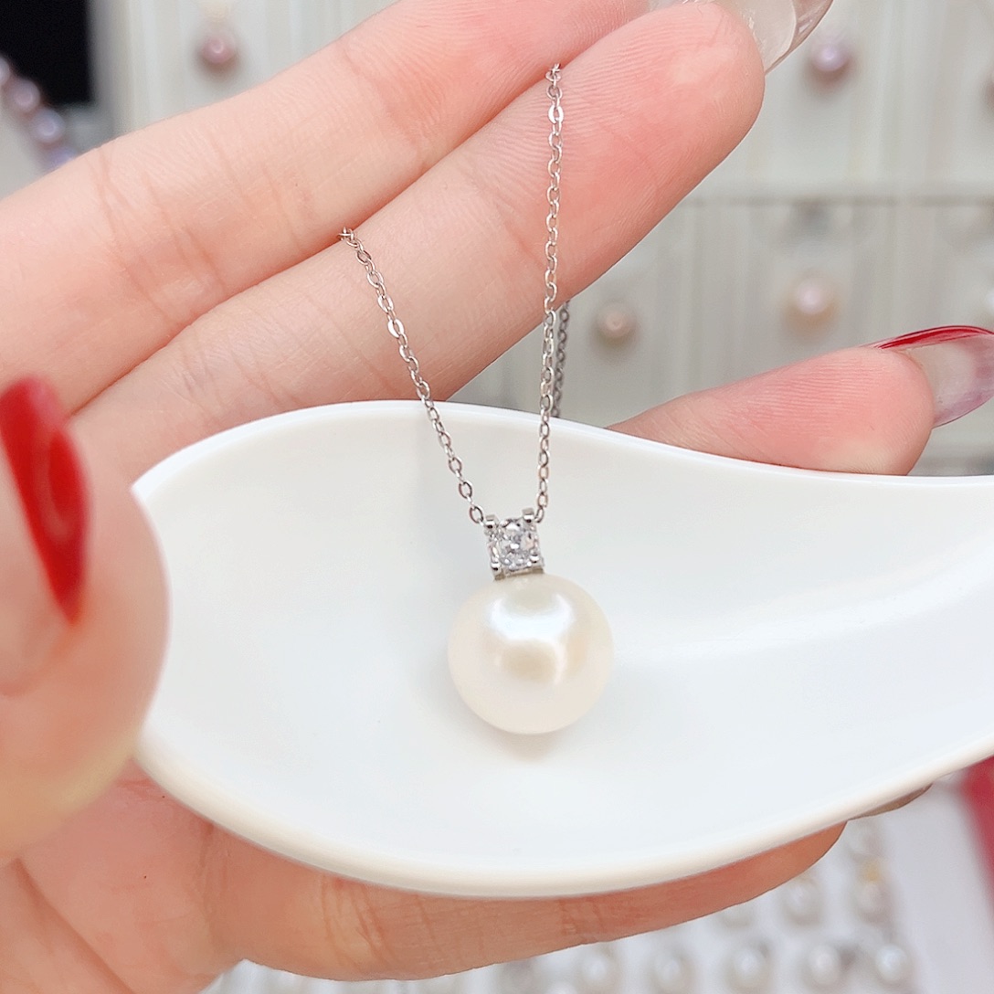 淡水珍珠吊坠(赠链)合金