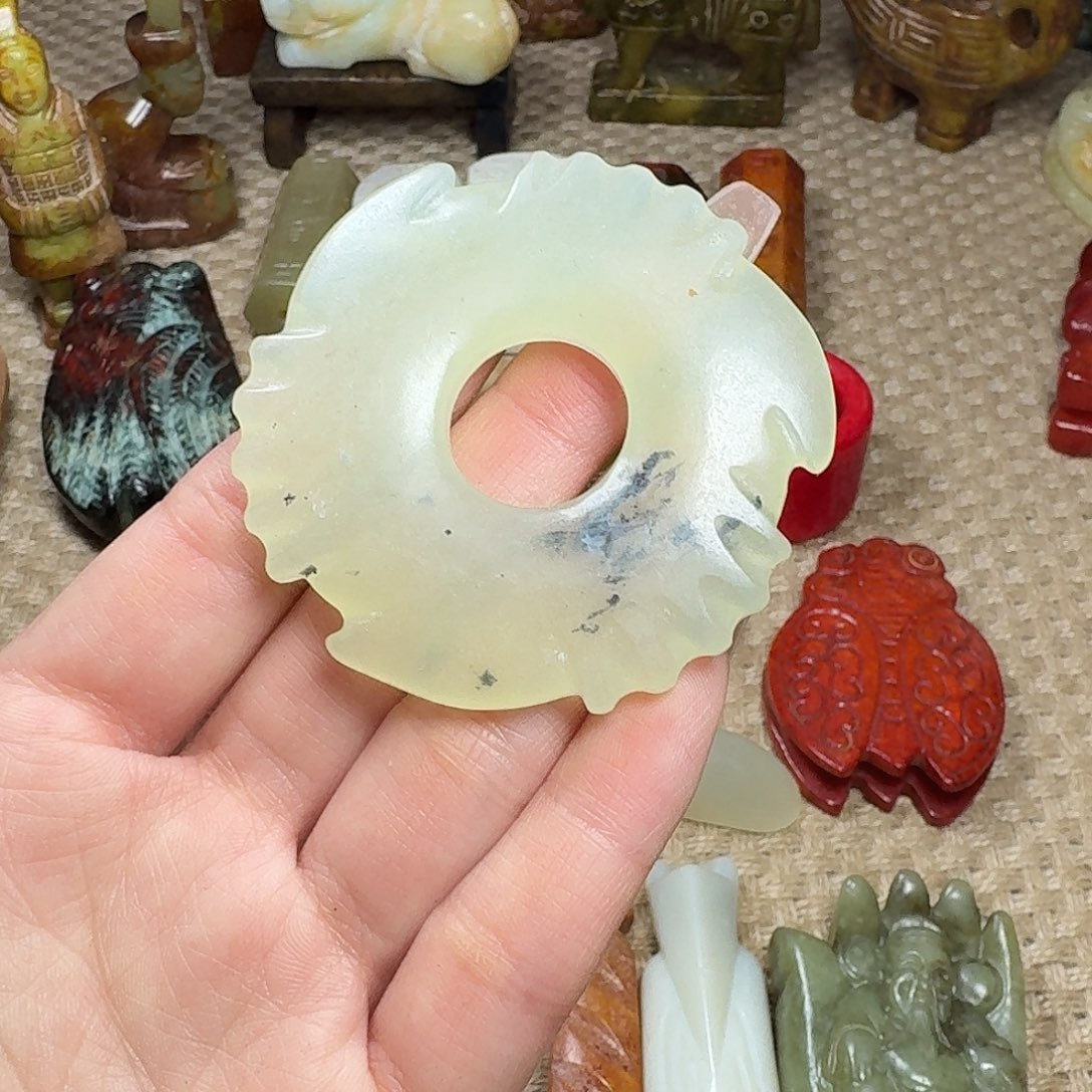 白玉菩提吊坠挂件