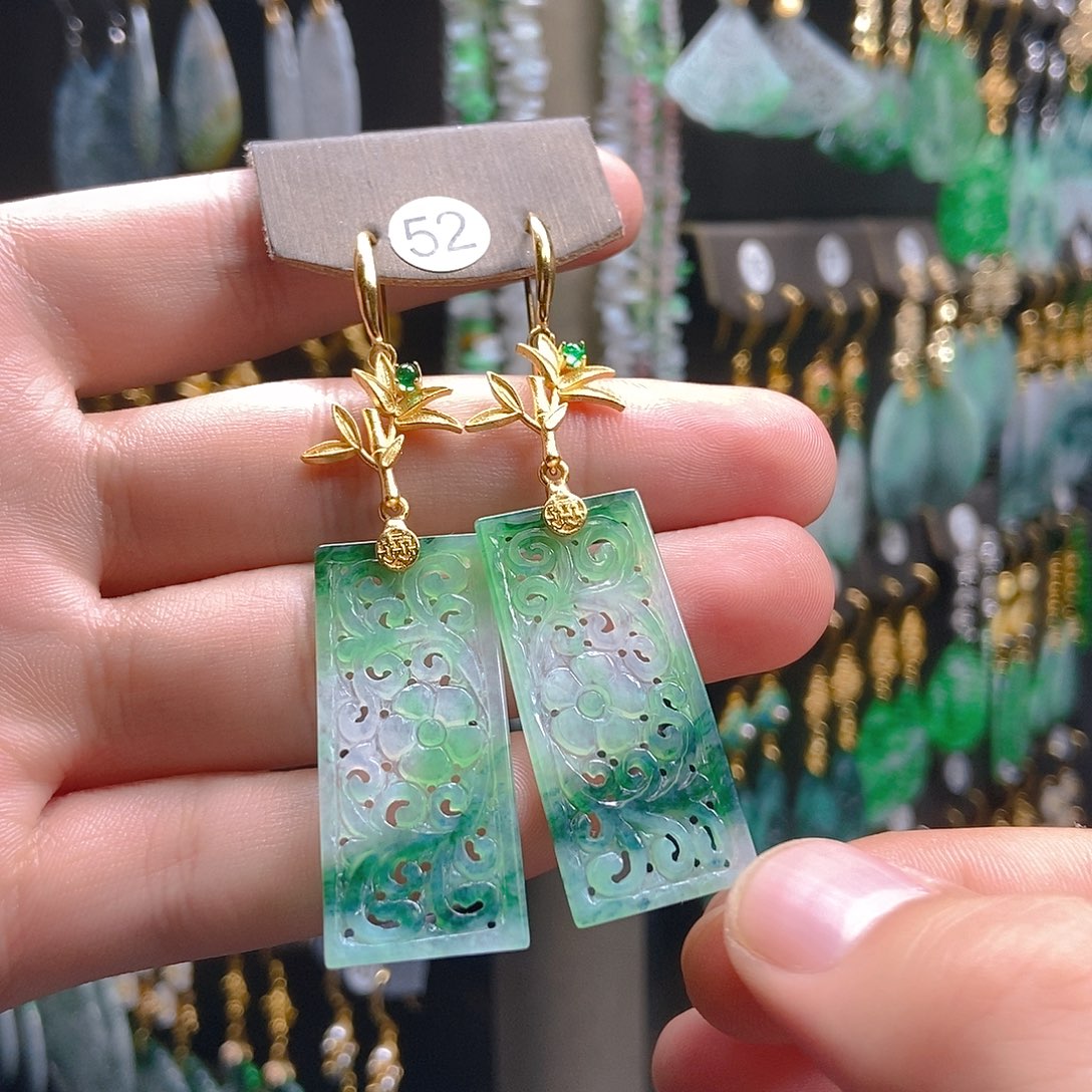 翡翠未镶嵌耳饰翡翠