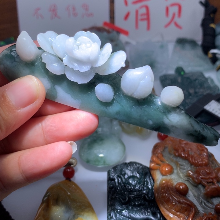 翡翠颈饰未镶嵌保真天然A货翡翠