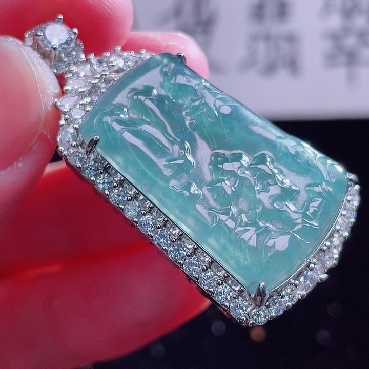 翡翠颈饰未镶嵌999999999
