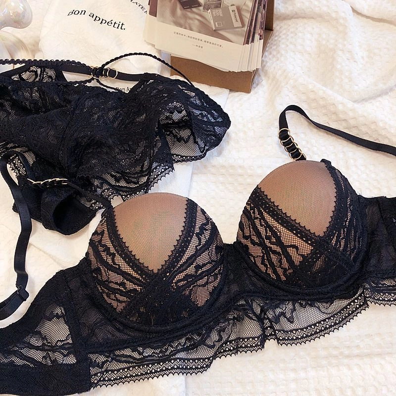 法式性感蕾丝绑带透视上薄下厚小熊聚拢内搭收副乳防下垂