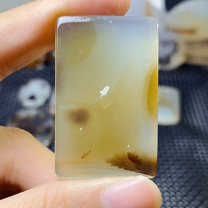 玛瑙/玉髓未镶嵌珠宝半成品