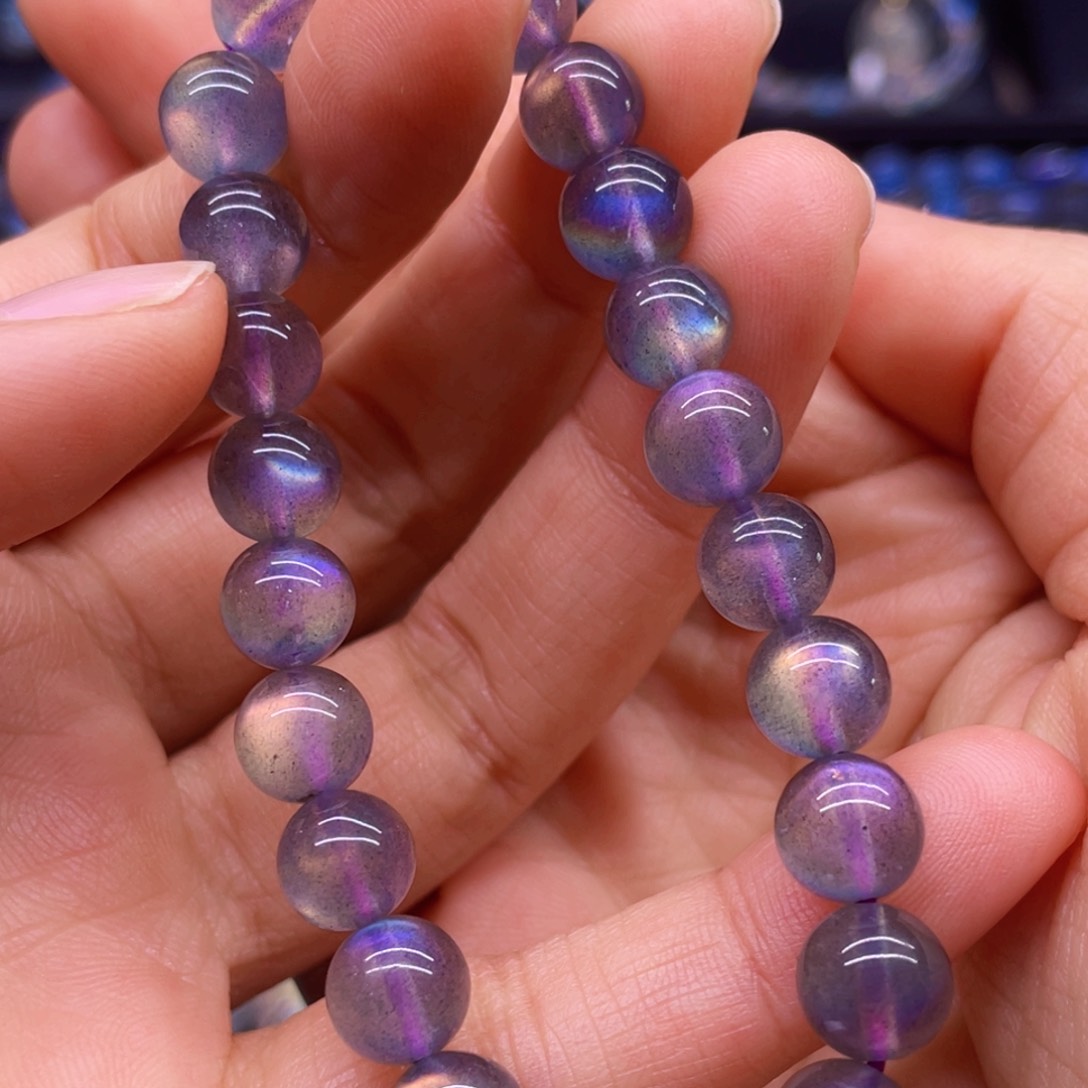 未镶嵌手串长石8.4左右