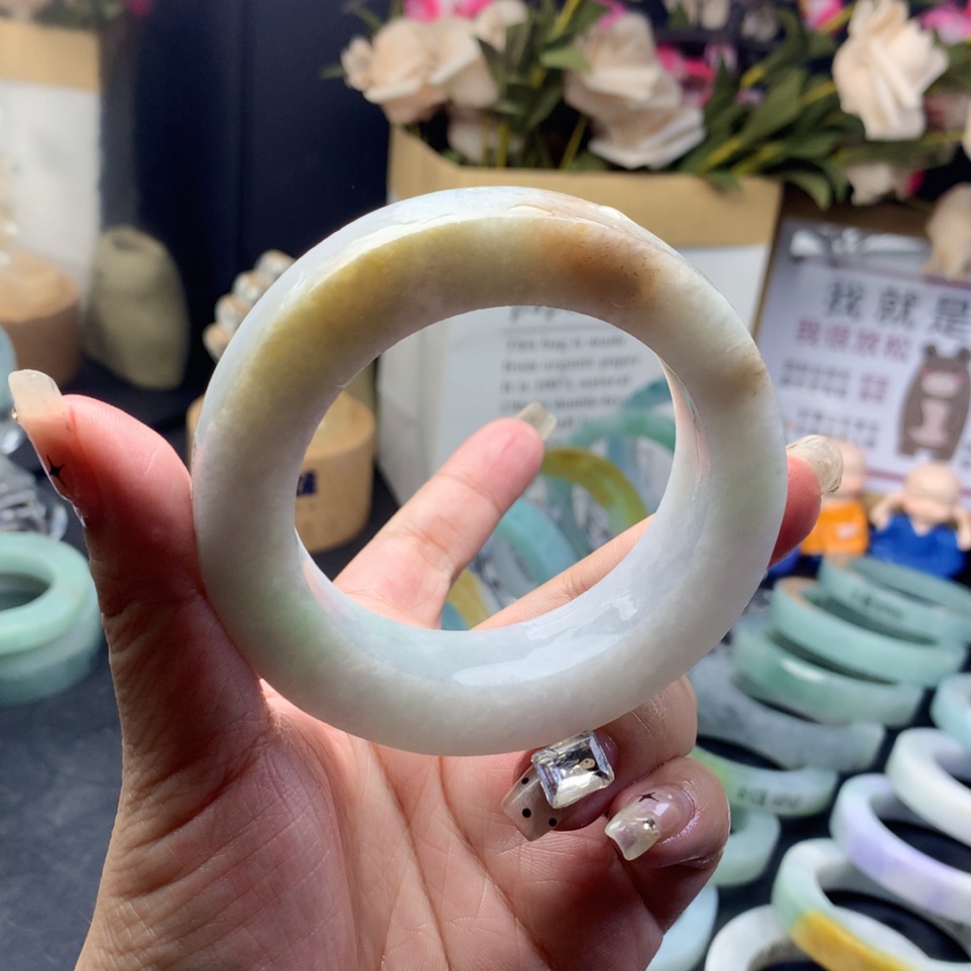 未镶嵌翡翠手镯定制翡翠57–67