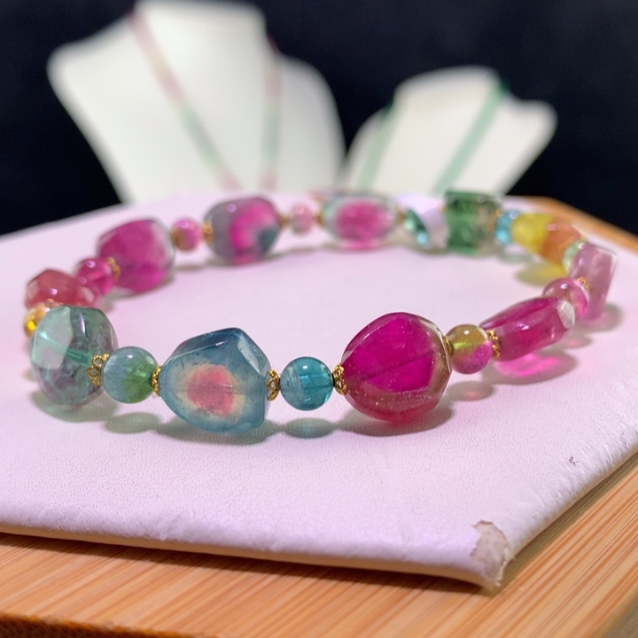 双色碧玺手链未镶嵌