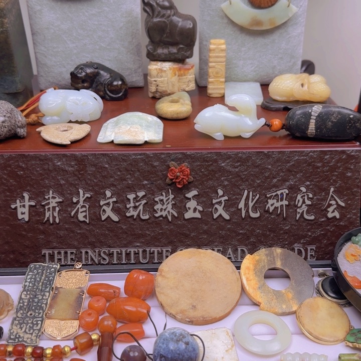 查罗石颈饰合金六**祥