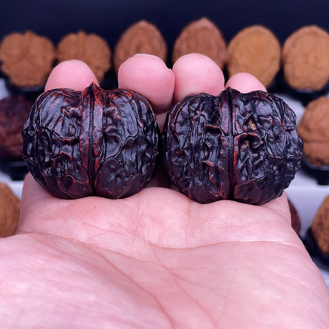 吊坠文玩核桃蟒纹虎头元宝41+尺不退不换