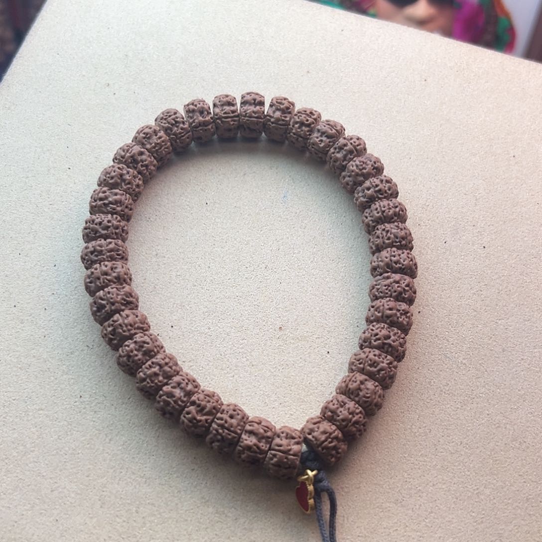 金刚菩提手串龙切平老树平细（新年款）