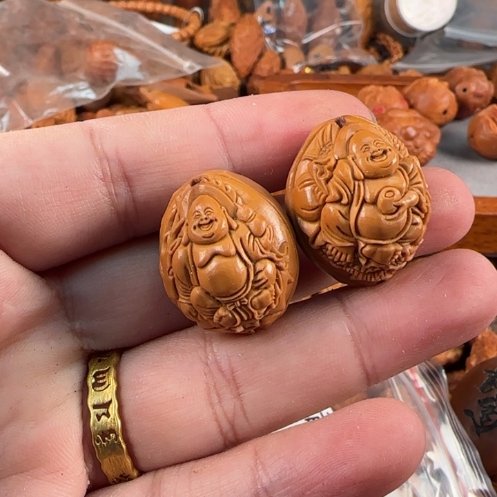 橄榄核吊坠B181米勒