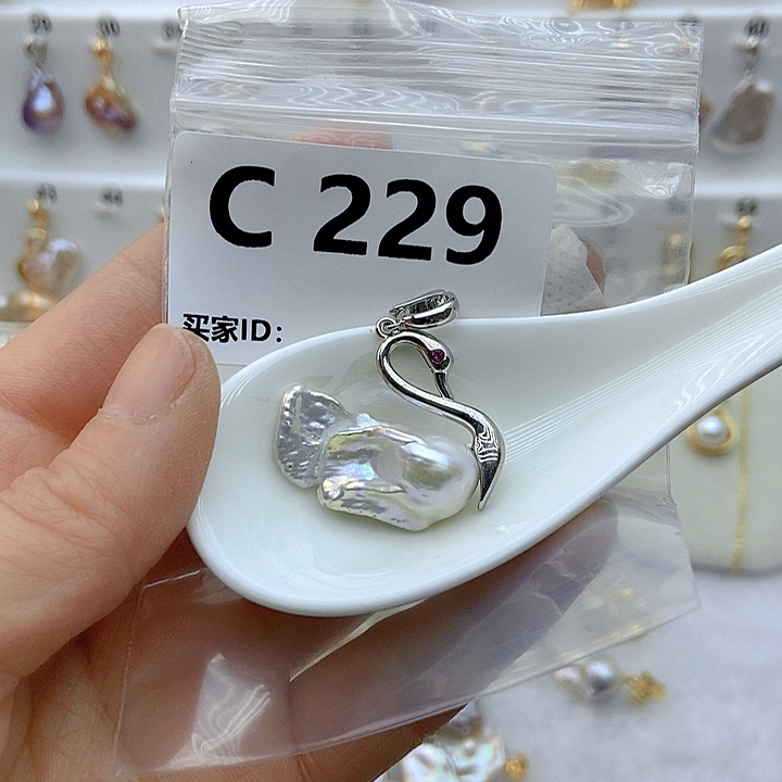 淡水珍珠颈饰银S925镶嵌