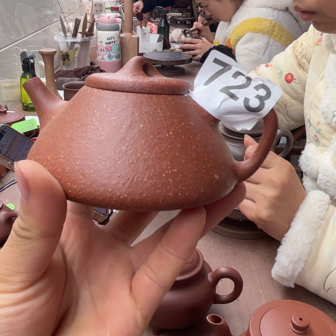 紫砂茶壶降坡泥子冶210左右瑕疵