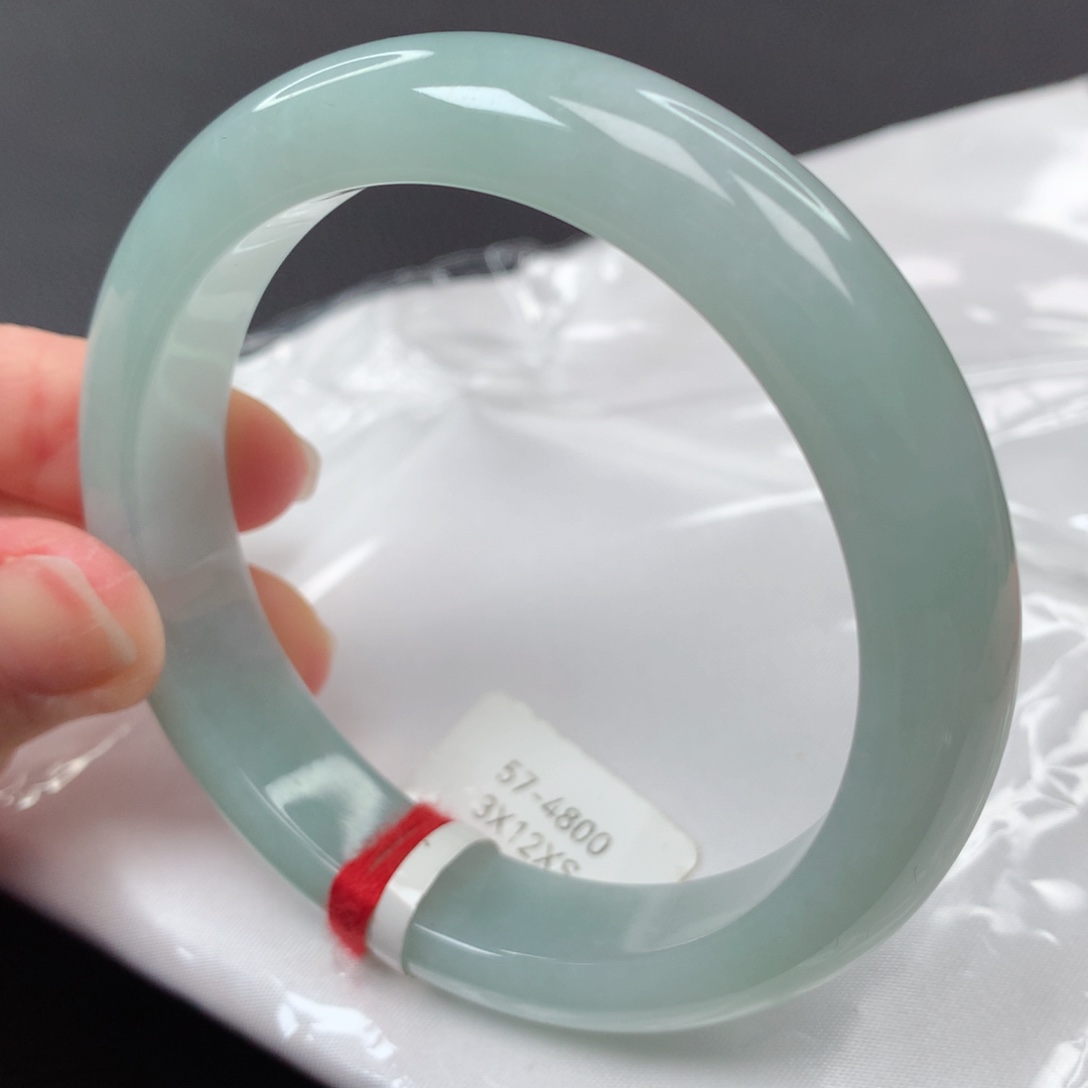 【闪购商品】翡翠手镯未镶嵌35号正圈