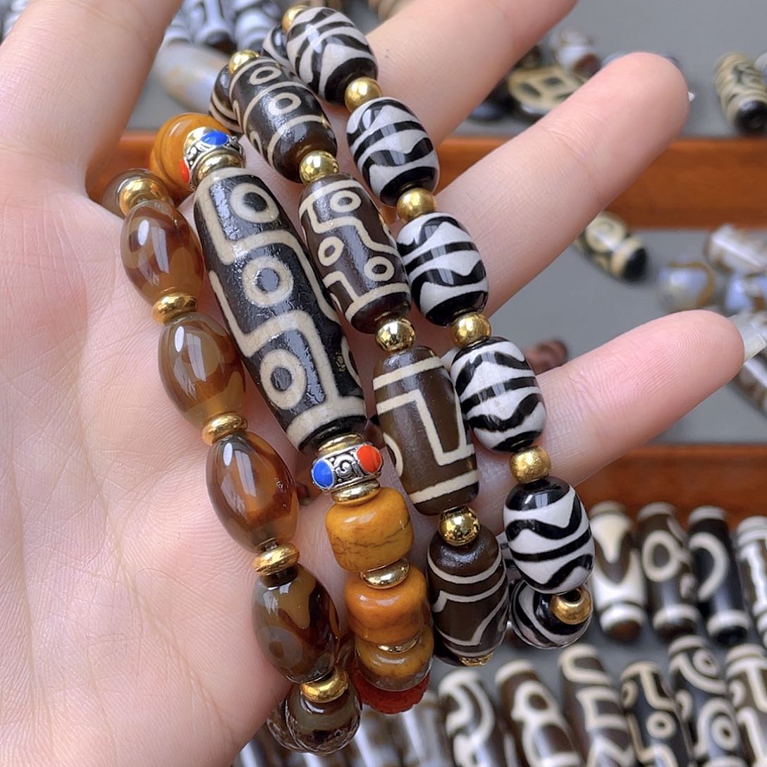 玛瑙/玉髓颈饰未镶嵌l***y