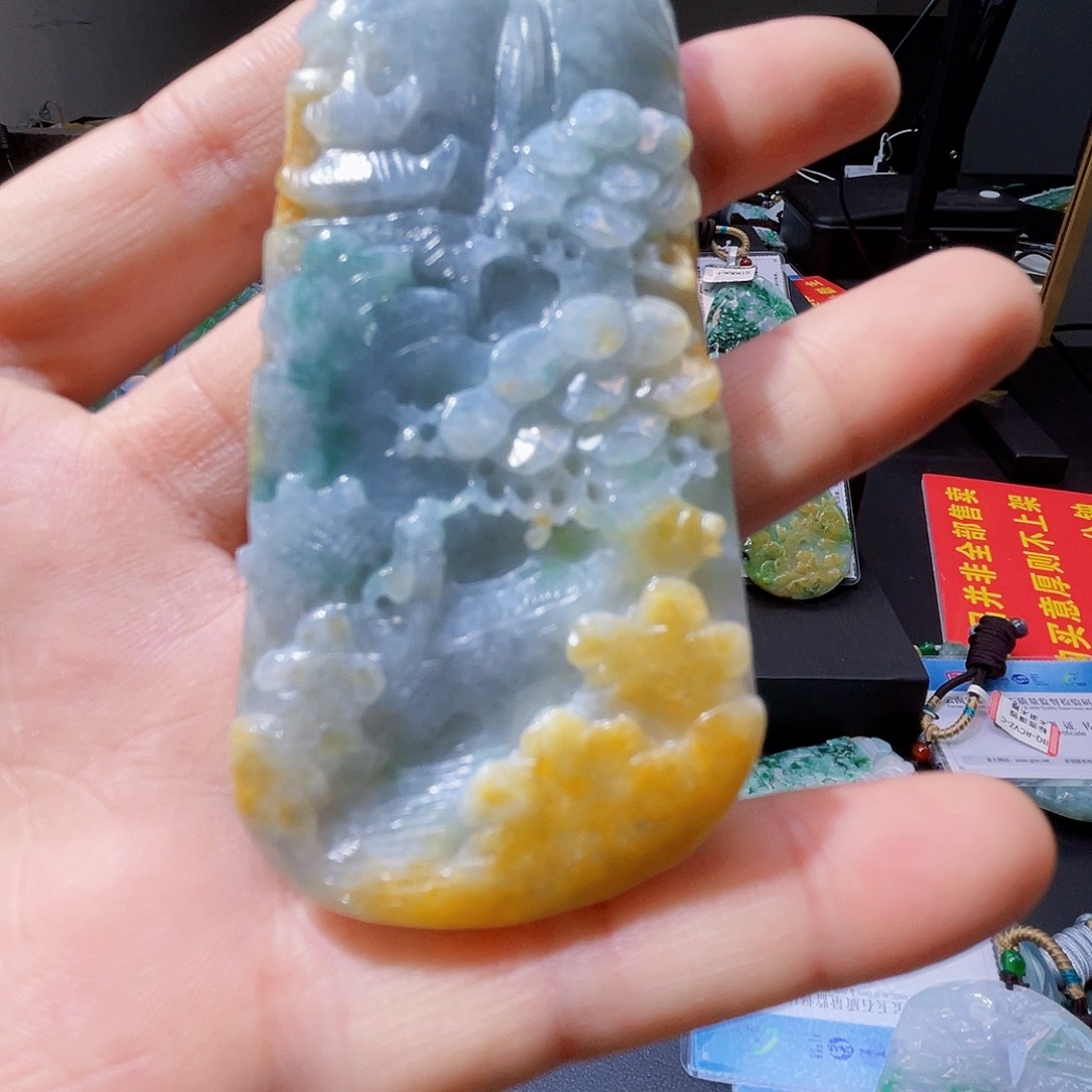 颈饰未镶嵌翡翠一