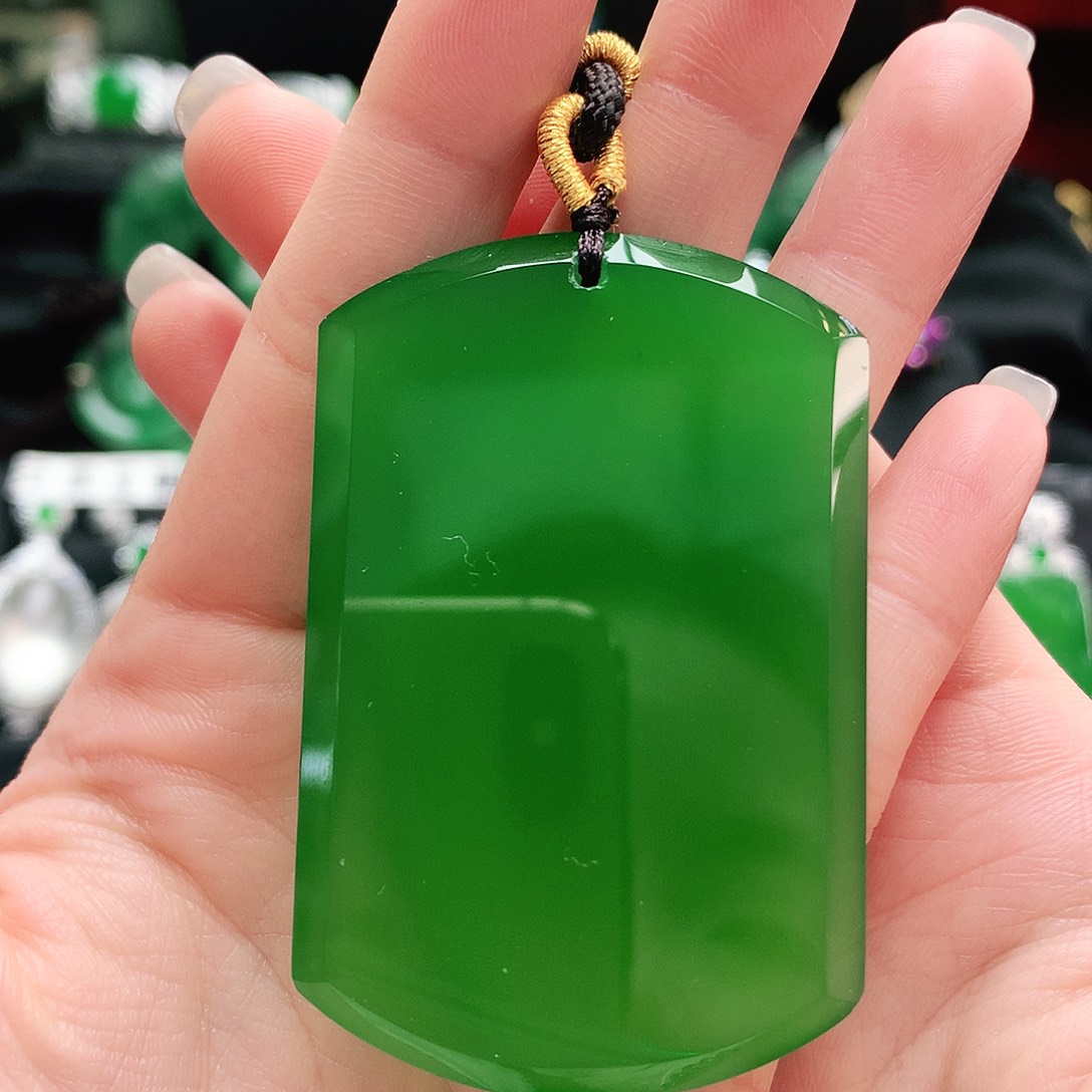 玛瑙/玉髓吊坠未镶嵌