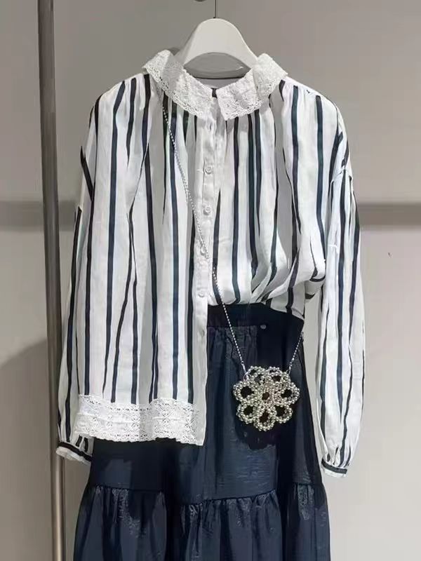 【I13】今年流行漂亮别致独特上衣设计感小众条纹娃娃领衬衫