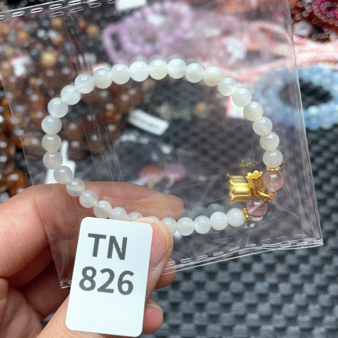 水晶多样性发一只未镶嵌