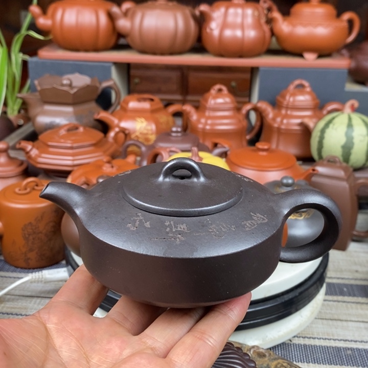 茶壶紫砂曼生扁石200cc原生矿黑料特价